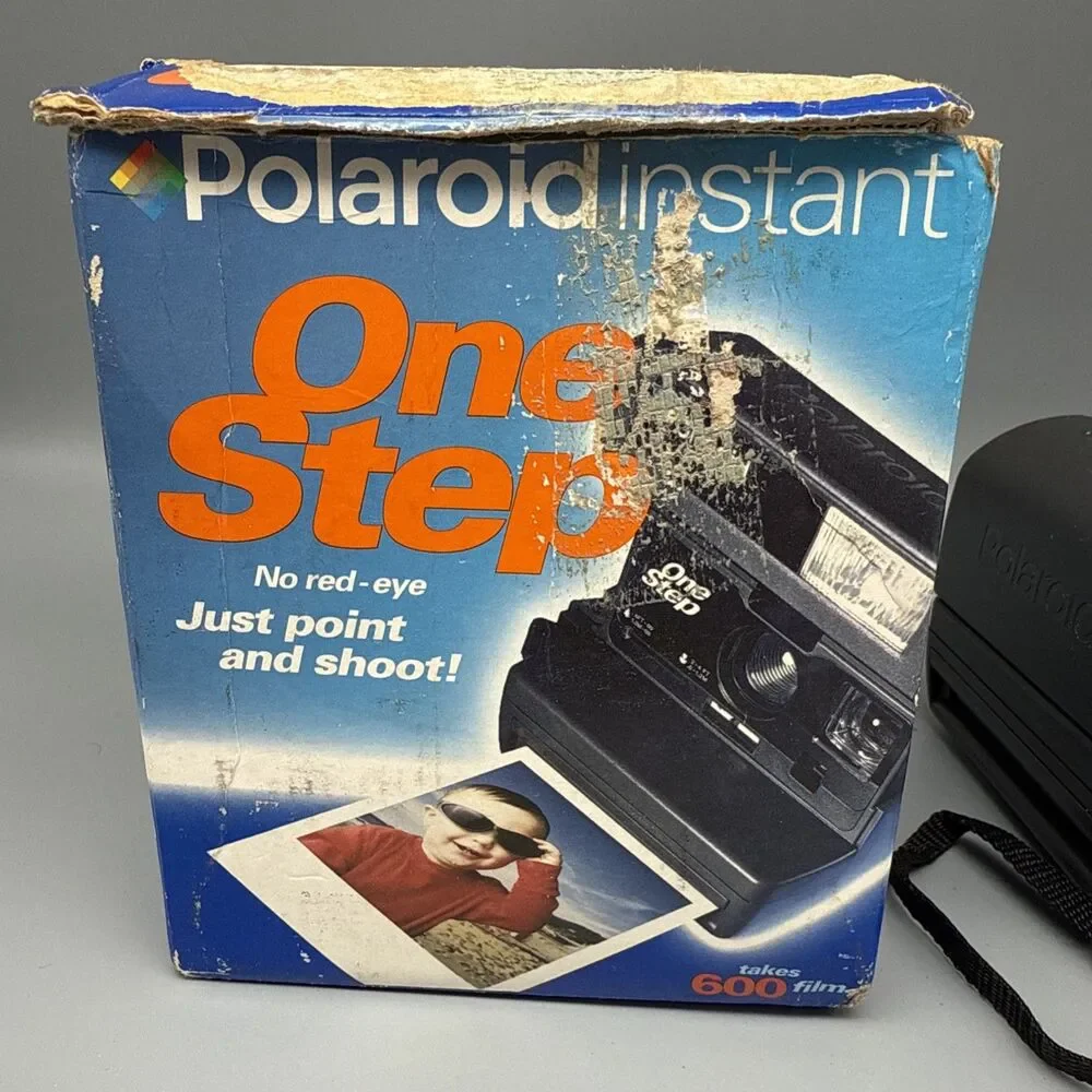 Vintage Polaroid One Step 600 Instant Film Camera With Box Unused
